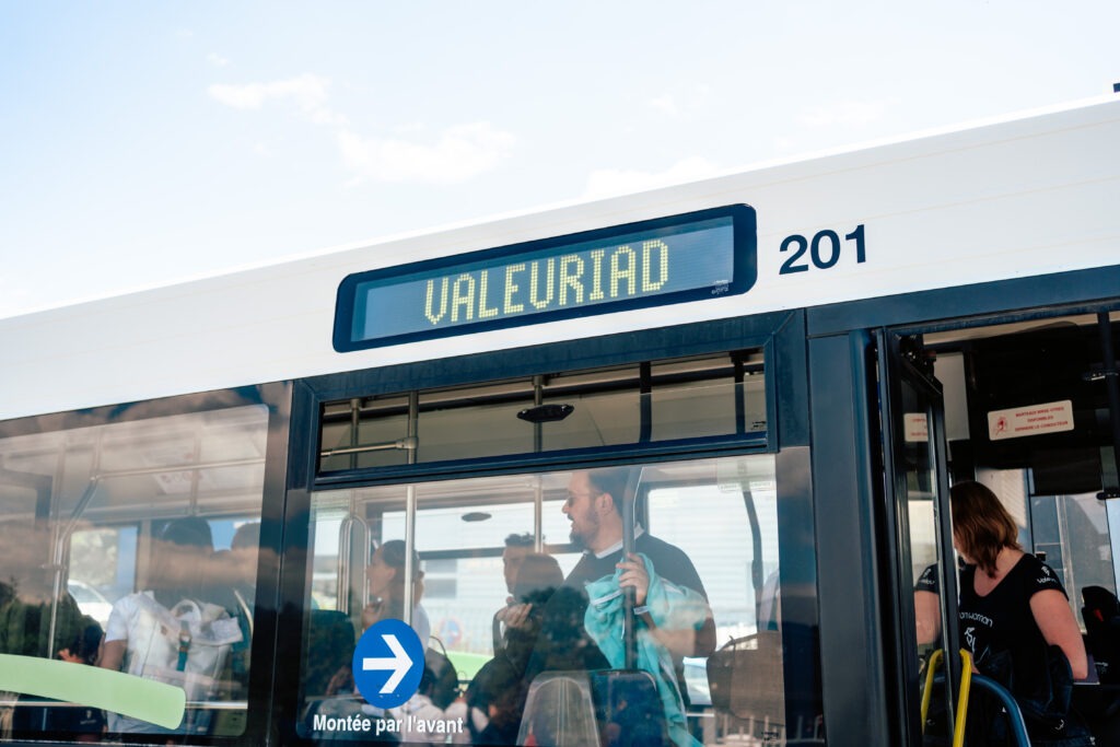 Sortie du bus Valeuriad