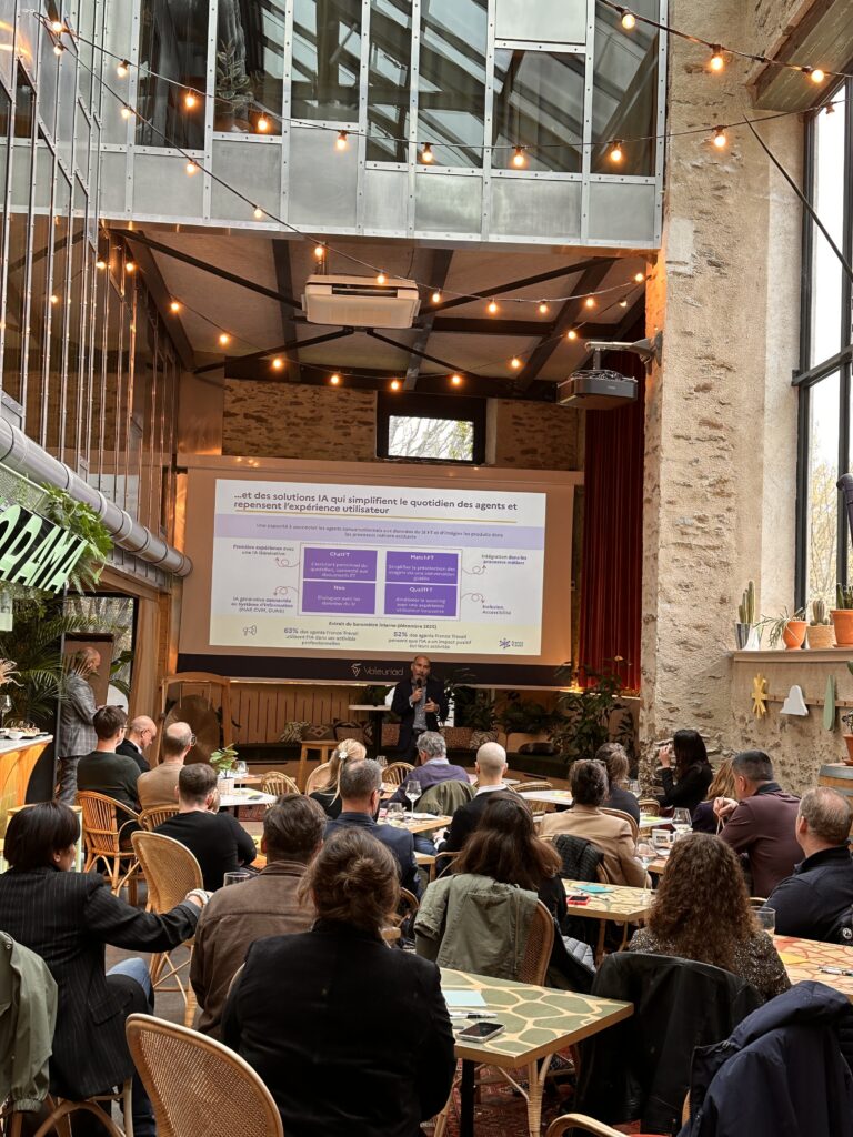 Conférence france-travail dans les locaux de Valeuriad